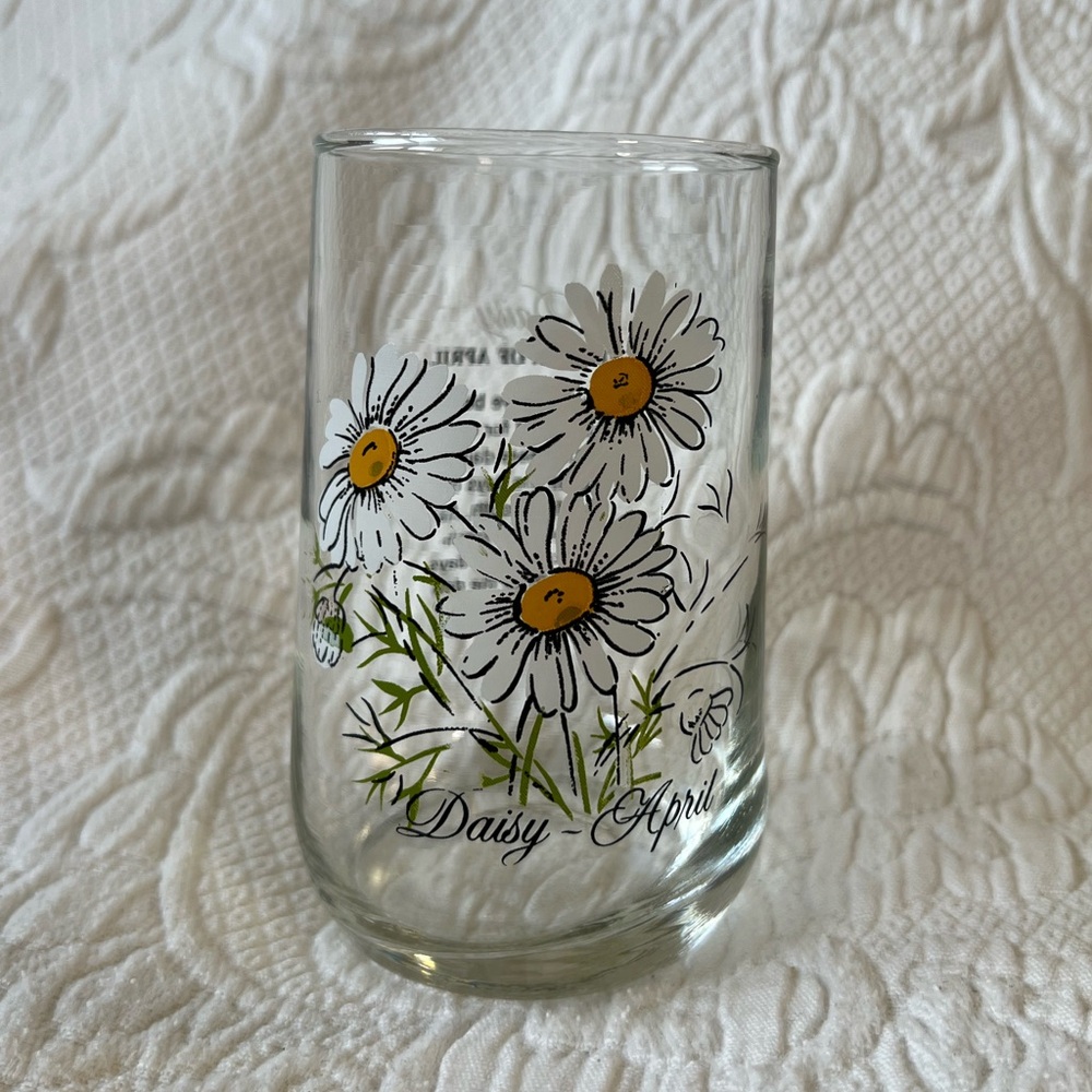 Vintage Brockway Glass Daisy - April